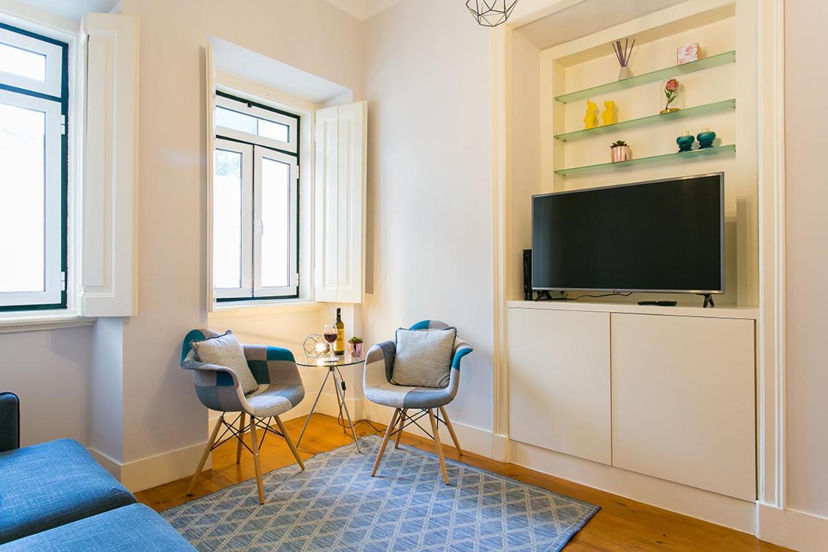 Lovelystay - Cozy 3Bdr Apartment In Estrela Lisabona Exterior foto